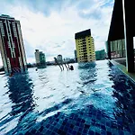 Chamber Luxury Suites Kl
